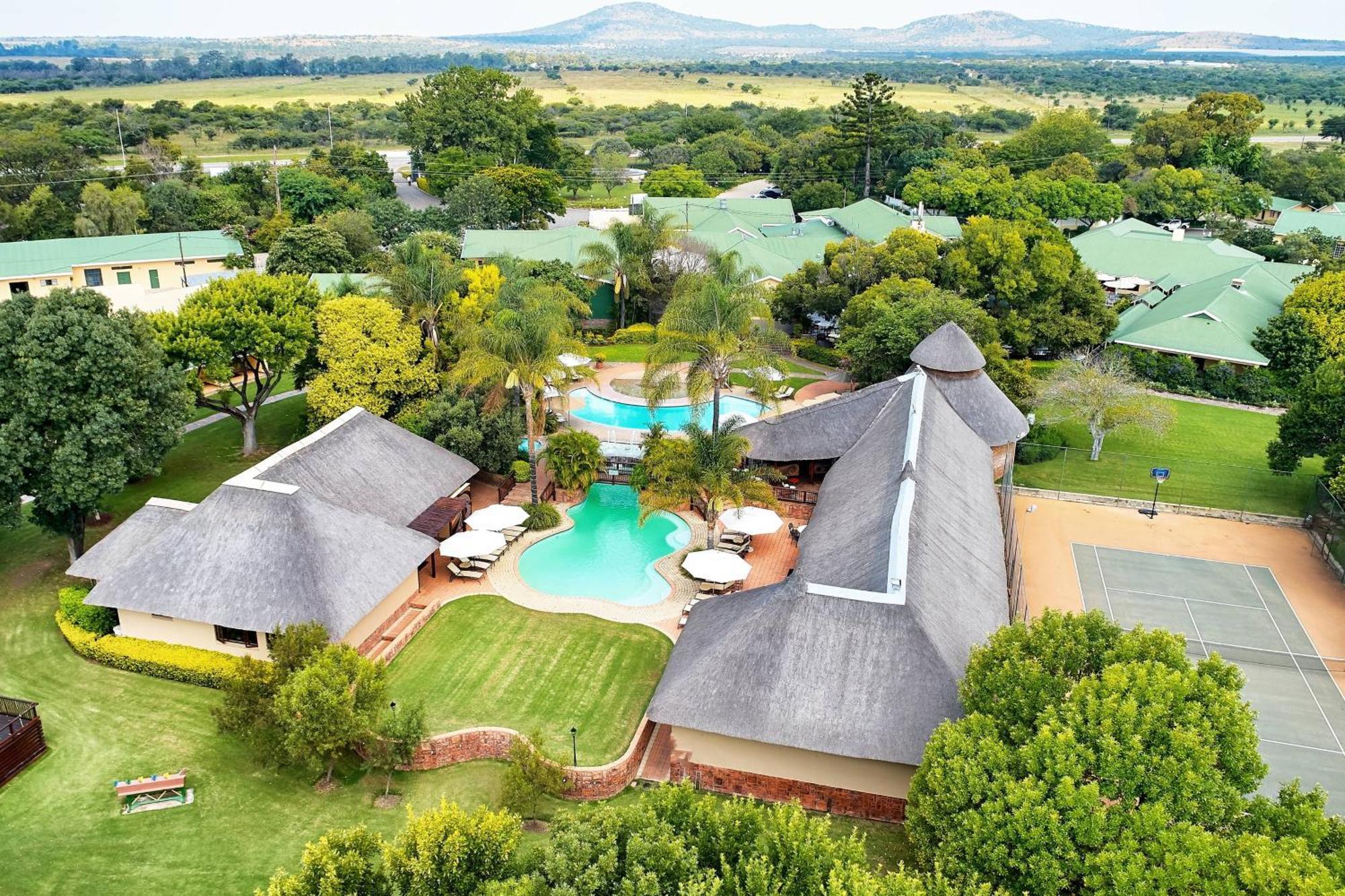 Protea Hotel By Marriott Polokwane Ranch Resort Eksteriør billede